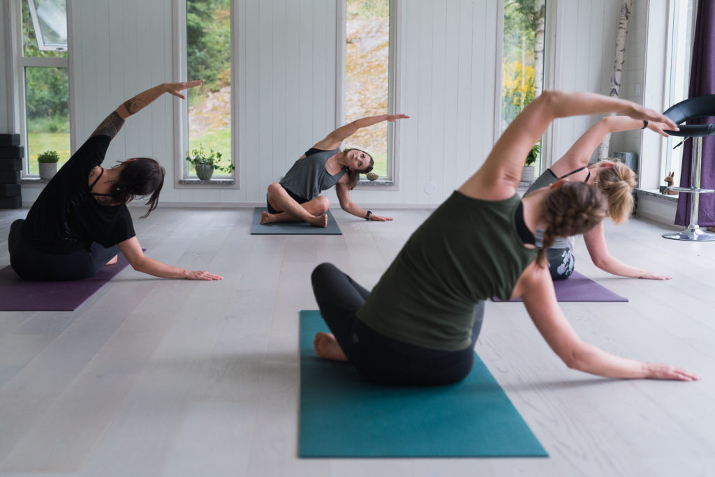Yoga med Clara Dymén